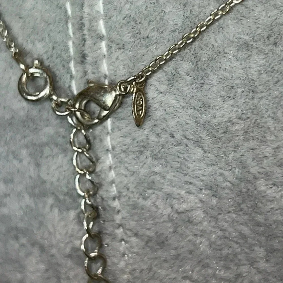 N28. VINTAGE AVON STERLING‎ SILVER PLATED SNOWFLAKE NECKLACE RHINESTONES - Picture 7 of 7